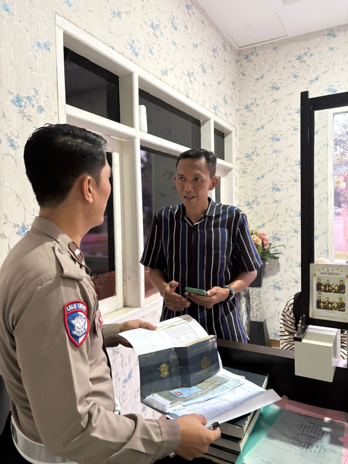 Program Polantas Tuban Menyapa Jadi Harapan Baru Warga Urus SIM STNK BPKB di Tuban