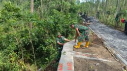 Siap Cegah Potensi Longsor, Satgas TMMD Ke-128 Tuntaskan Pembangunan TPT di Desa Brabe Siap Cegah Potensi Longsor, Satgas TMMD Ke-128 Tuntaskan Pembangunan TPT di Desa Brabe