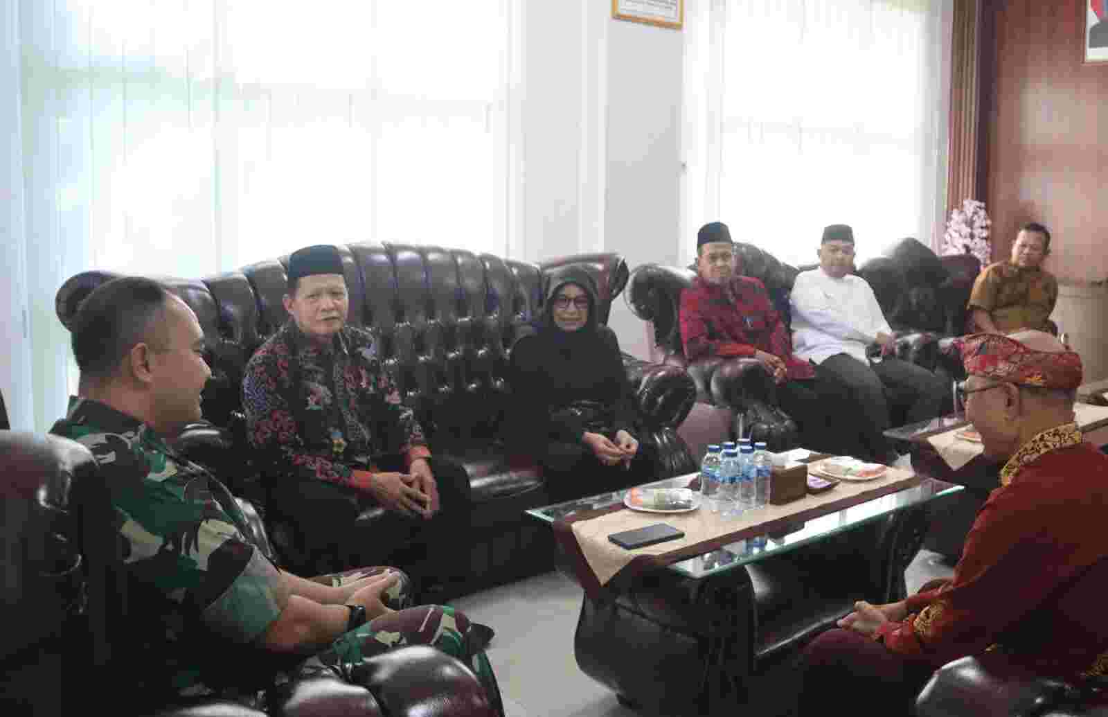 Dandim 0813 Sambut Kunjungan Silaturahmi FKUB Bojonegoro Dandim 0813 Sambut Kunjungan Silaturahmi FKUB Bojonegoro