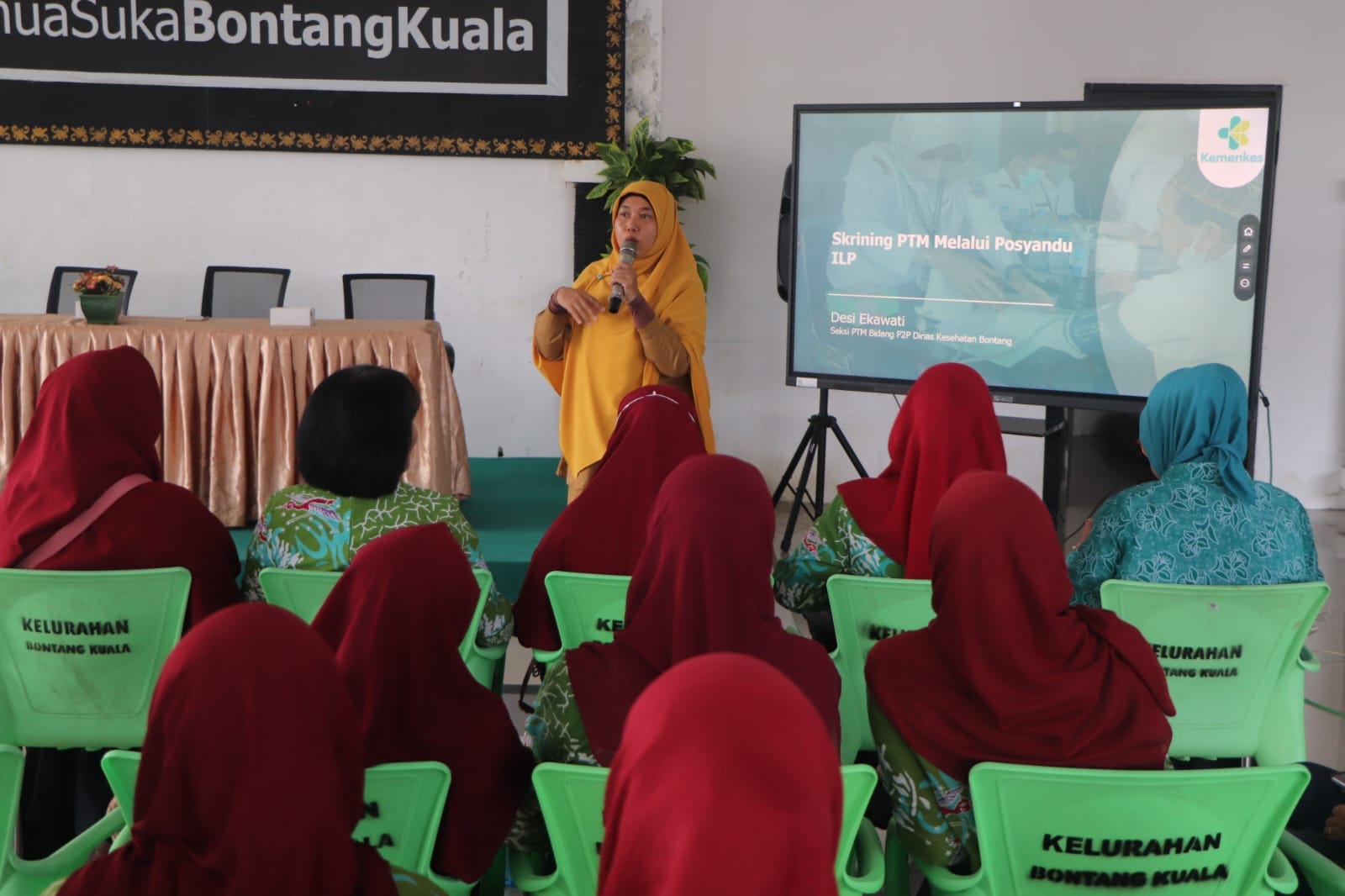 Dalam rangka TMMD Ke-128 Kodim 0908/Bontang Gelar Penyuluhan Posyandu dan PTM sebagai Sasaran Non Fisik