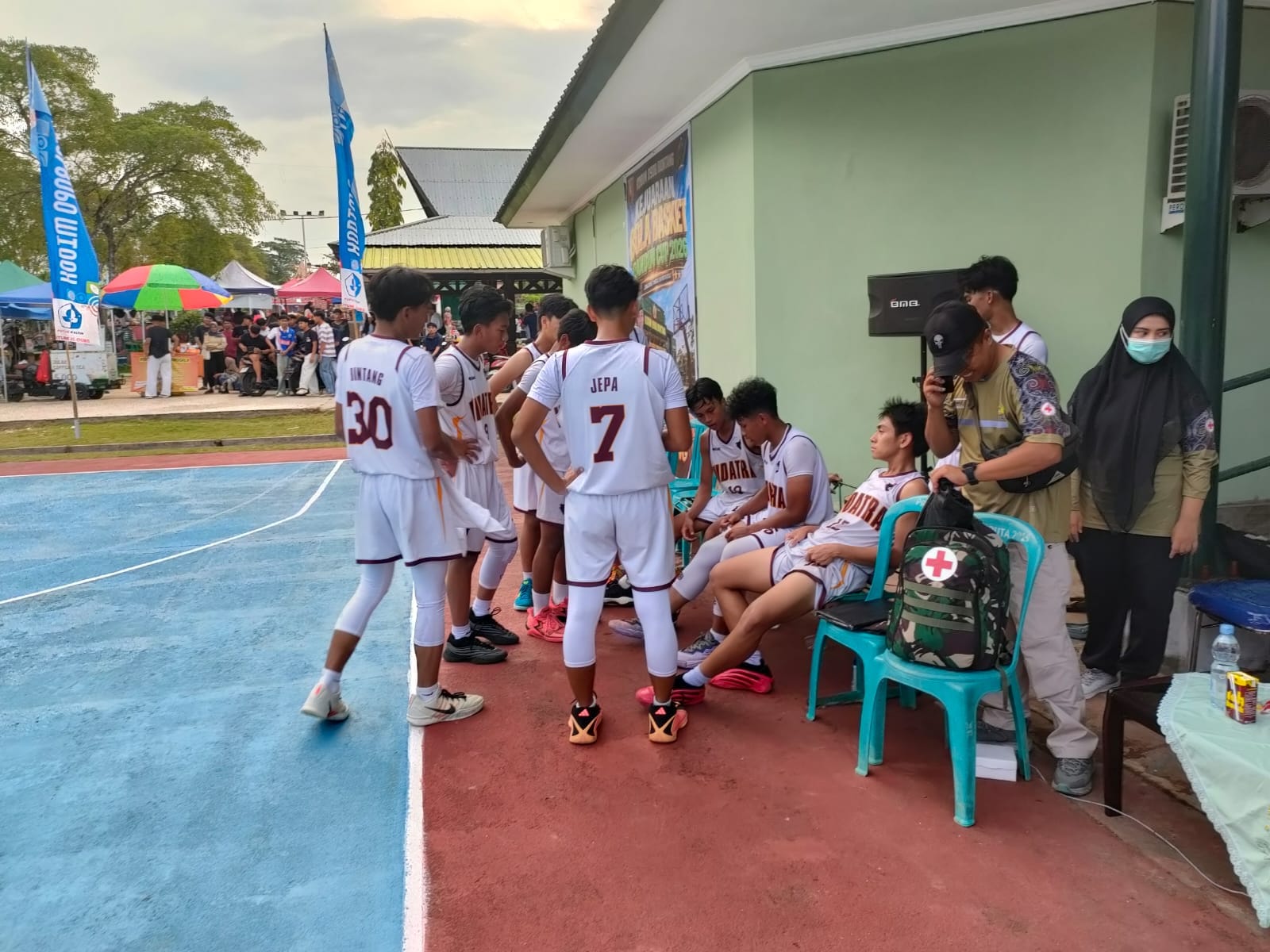 PERTANDINGAN BOLA BASKET DANDIM CUP MULAI DIPERTANDINGKAN DALAM RANGKAIAN TMMD KE-128 KODIM 0908/BONTANG