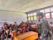 TNI Tanamkan Wawasan Kebangsaan Melalui Program Papua Pintar
