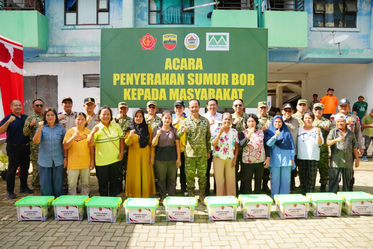 Kasum TNI Melaksanakan Kunjungan Kerja ke Wilayah Kabupaten Tapteng dan Tapsel Sumatera Utara Kasum TNI Melaksanakan Kunjungan Kerja ke Wilayah Kabupaten Tapteng dan Tapsel Sumatera Utara