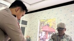 Satu Percakapan Bisa Selesaikan Masalah Banyak Warga, Polantas Tuban Buktikan Satu Percakapan Bisa Selesaikan Masalah Banyak Warga, Polantas Tuban Buktikan