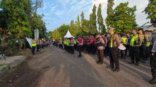 Ribuan Penonton Padati Juara Fest 2026, 350 Personel Gabungan Amankan Jalannya Acara Ribuan Penonton Padati Juara Fest 2026, 350 Personel Gabungan Amankan Jalannya Acara