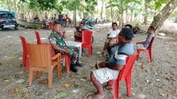 Humanis dan Dekat dengan Warga, Babinsa Kodim 1505/Tidore Rutin Laksanakan Komsos