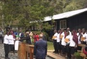 Kodim 1714/Puncak Peduli Pendidikan Hadiri Penamatan Siswa Sekolah Alkitab Mulia Ke-56 Tahun 2026