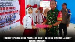 Hadiri Perpisahan dan Pelepasan Siswa, Babinsa Kembang Janggut Berikan Motivasi