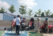 Edukasi Keselamatan dan Layanan Administrasi Jadi Andalan Program Polantas Tuban Menyapa