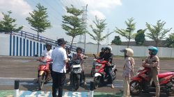 Edukasi Keselamatan dan Layanan Administrasi Jadi Andalan Program Polantas Tuban Menyapa