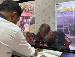 Polantas Tuban Buka Ruang Dialog, Warga Manfaatkan Layanan SIM, STNK, dan BPKB Tanpa Antre