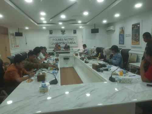 Polres Jakarta Utara Dorong Penyelesaian Sengketa PT SMT, Hasil Musyawarah Masih Buntu Polres Jakarta Utara Dorong Penyelesaian Sengketa PT SMT, Hasil Musyawarah Masih Buntu