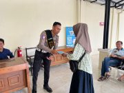Ramai Didatangi Warga, Polantas Tuban Ubah Jalanan Jadi Tempat Konsultasi SIM, STNK, BPKB