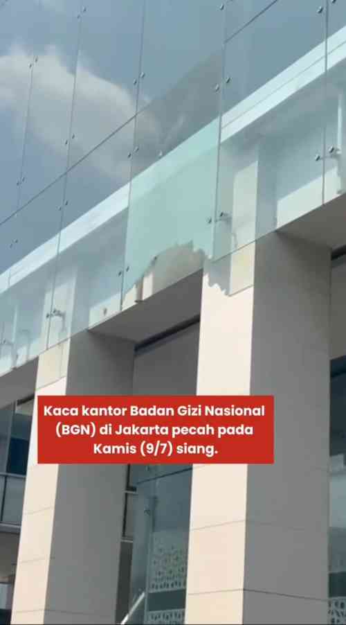 Kaca Pintu Gedung BGN Pecah, Kapolres Metro Jakpus Luruskan Informasi Viral Kaca Pintu Gedung BGN Pecah, Kapolres Metro Jakpus Luruskan Informasi Viral
