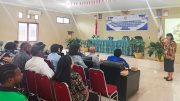 Babinsa Koramil Kuala Kencana Hadiri Sosialisasi PHBS dan Pencegahan HIV/AIDS