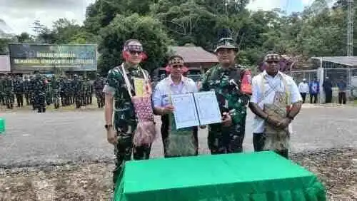 Danrem 181/PVT Bersama Bupati Sorong Selatan Resmi Buka TMMD Ke-129 TA 2026, Wujudkan Sinergi Membangun Negeri dari Desa Danrem 181/PVT Bersama Bupati Sorong Selatan Resmi Buka TMMD Ke-129 TA 2026, Wujudkan Sinergi Membangun Negeri dari Desa
