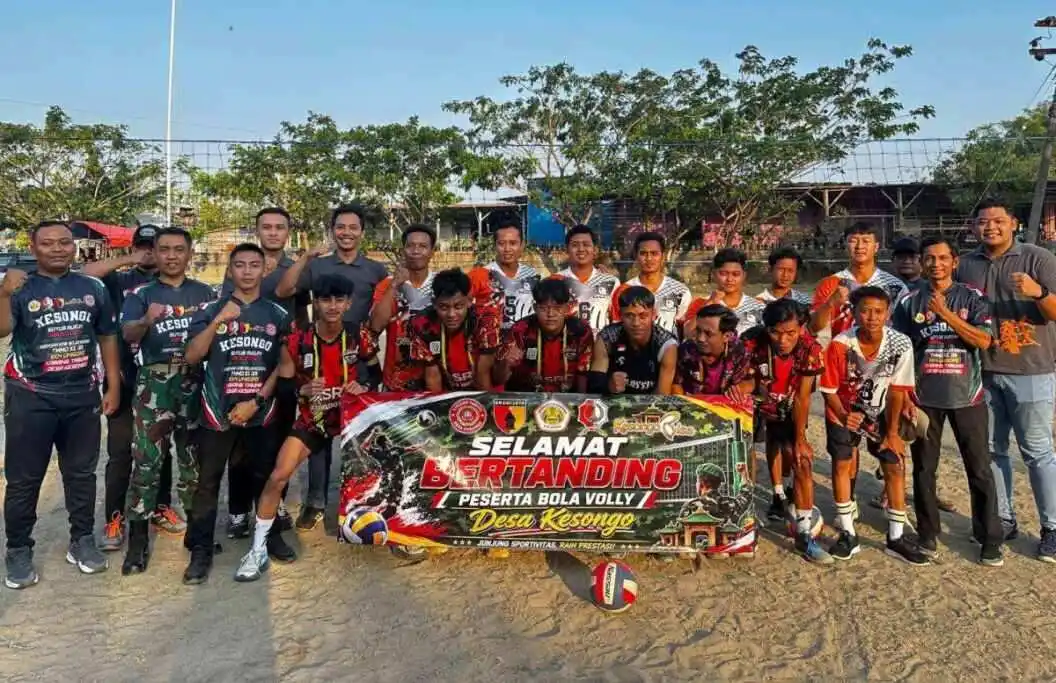 Smash Hangat Turnamen Voli TMMD 129 Bojonegoro Rajut Kebersamaan Warga Kesongo Smash Hangat Turnamen Voli TMMD 129 Bojonegoro Rajut Kebersamaan Warga Kesongo