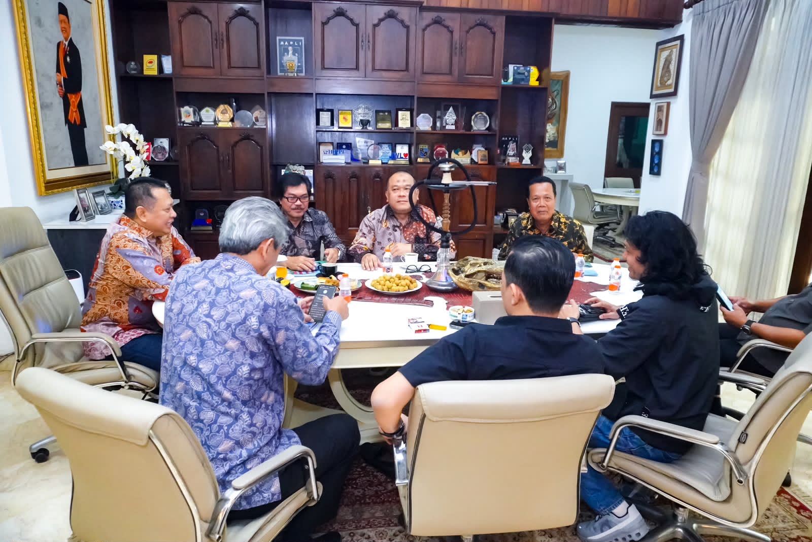 Terima Rektor Universitas Perwira Purbalingga, Bamsoet Dorong Kampus Selaraskan Pendidikan dengan Kebutuhan Dunia Kerja Terima Rektor Universitas Perwira Purbalingga, Bamsoet Dorong Kampus Selaraskan Pendidikan dengan Kebutuhan Dunia Kerja
