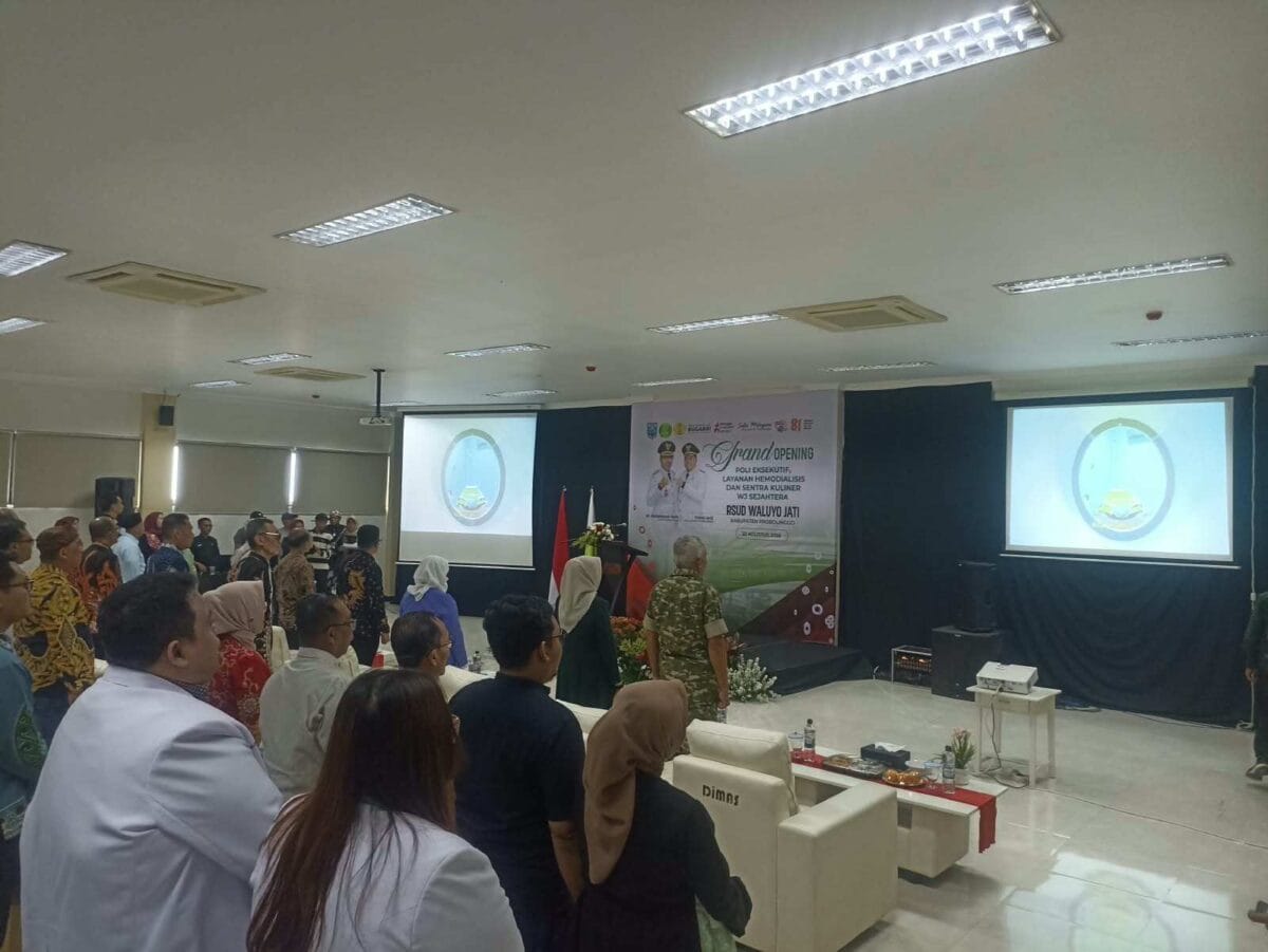 Inovasi Dalam Meningkatkan Kenyamanan Dan Kualitas Pelayanan, Danramil Kraksaan Hadiri Grand Opening Poli Eksekutif Di RS Waluyojati Inovasi Dalam Meningkatkan Kenyamanan Dan Kualitas Pelayanan, Danramil Kraksaan Hadiri Grand Opening Poli Eksekutif Di RS Waluyojati