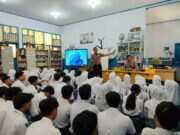 Polres Tulungagung Kembali Edukasi Pelajar, 180 Siswa SMAN 1 Kalidawir Belajar Manfaatkan AI