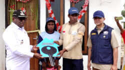 Peresmian 100 Rumah Layak Huni di Kawasan Transmigrasi Domande Peresmian 100 Rumah Layak Huni di Kawasan Transmigrasi Domande