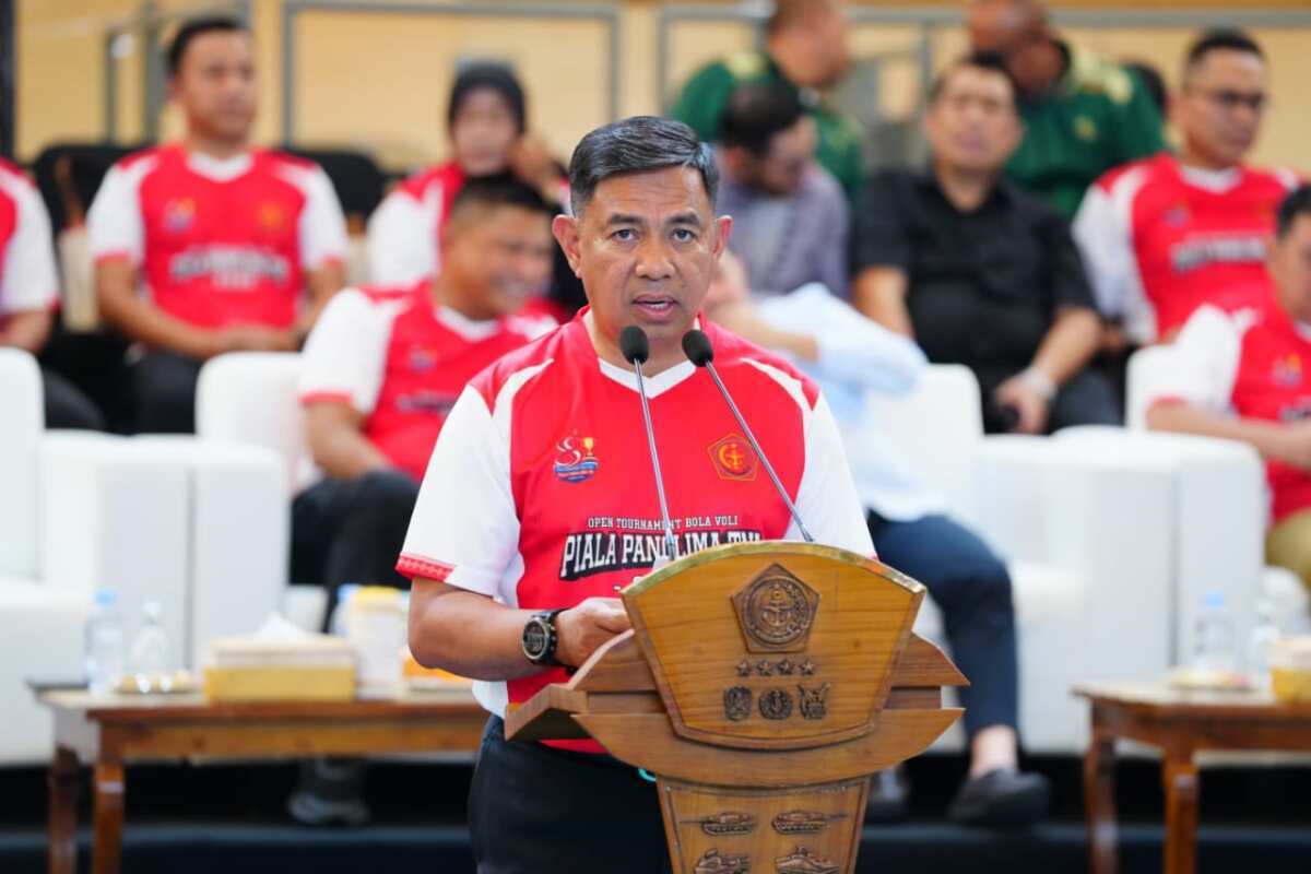 Aspers Panglima TNI Buka Open Tournament Bola Voli Piala Panglima TNI Tahun 2026 Aspers Panglima TNI Buka Open Tournament Bola Voli Piala Panglima TNI Tahun 2026