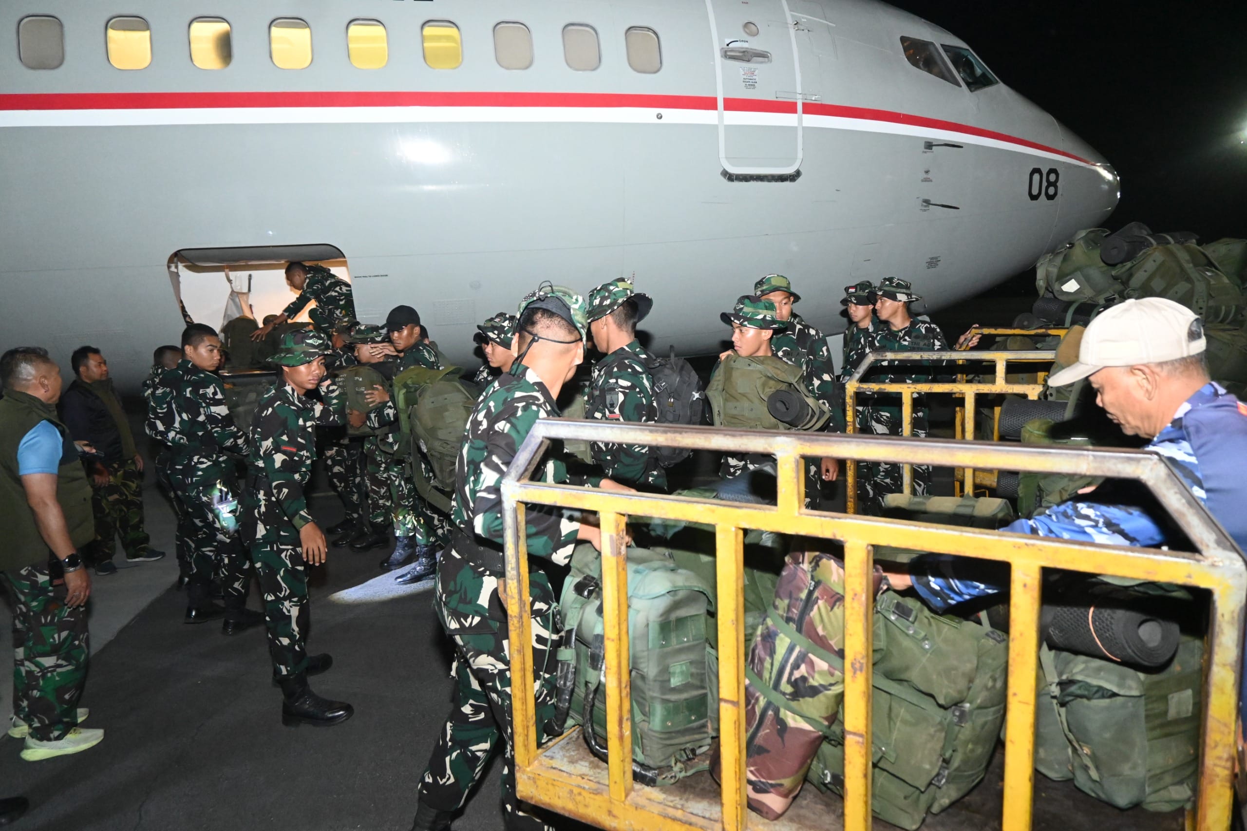 TNI Kembali Kirim Pasukan Tambahan Bantu Karhutla di Kalimantan Barat