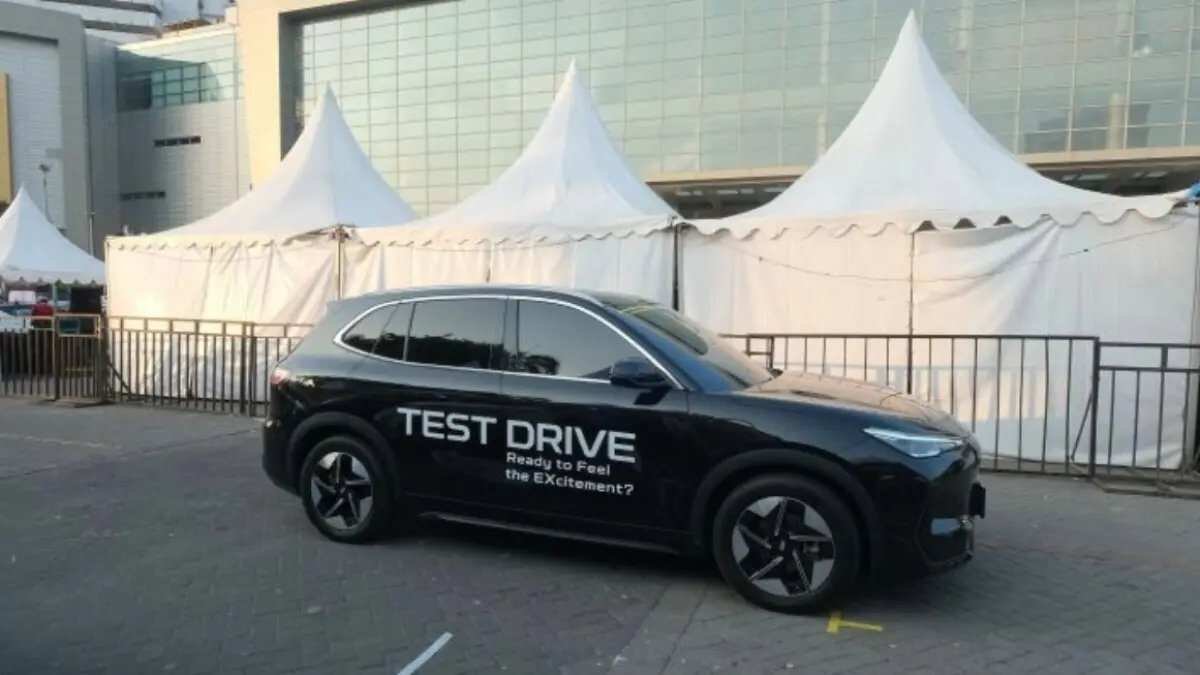 Jelajahi Mobil Baru di GIIAS Surabaya 2026 Jelajahi Mobil Baru di GIIAS Surabaya 2026