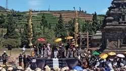 Pesona Ruwatan Anak Berambut Gimbal di Dieng Culture Festival 2026 Pesona Ruwatan Anak Berambut Gimbal di Dieng Culture Festival 2026