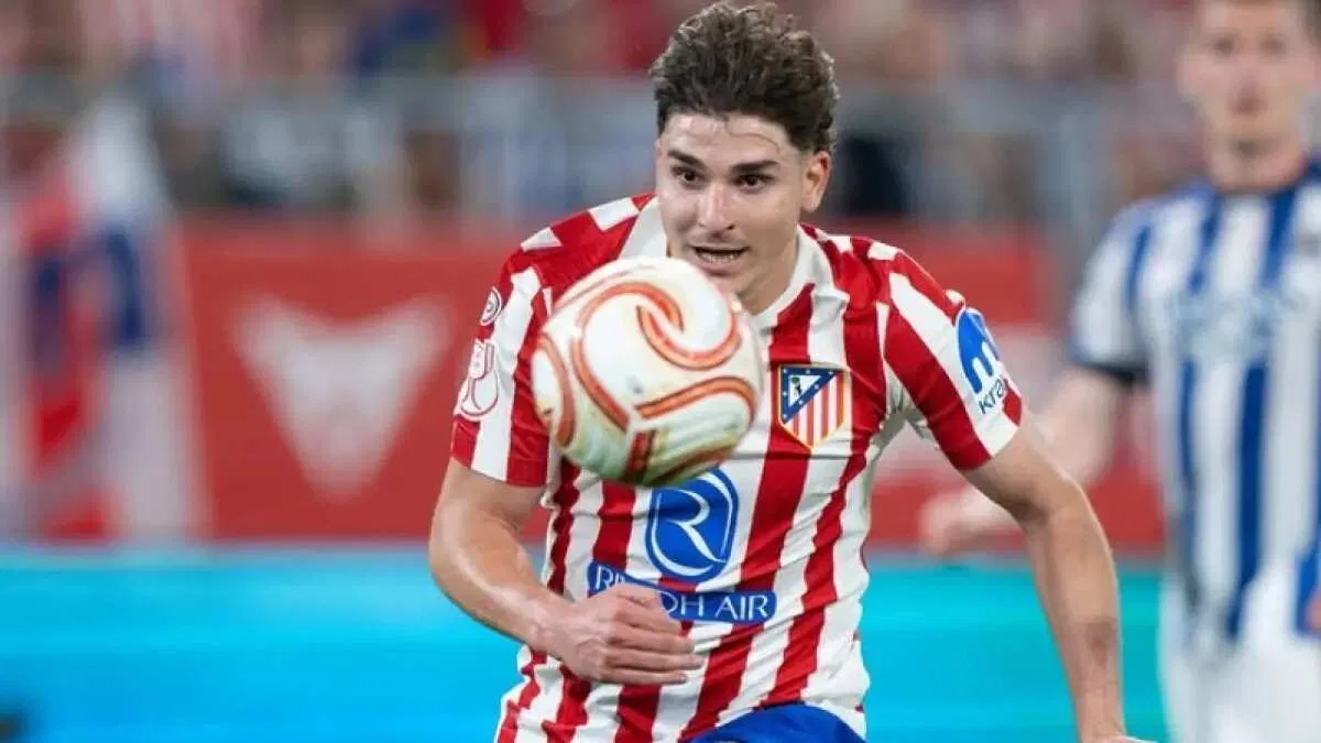 Respon Barcelona terhadap Kritik Gil Marín mengenai Transfer Julián Álvarez