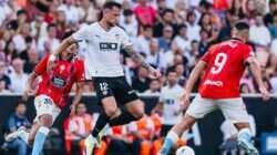 Pertarungan Seru Deportivo La Coruna Melawan Valencia di La Liga Pertarungan Seru Deportivo La Coruna Melawan Valencia di La Liga