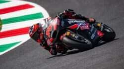 Mario Aji Menyelesaikan Grand Prix Aragon di Posisi Ke-24 Mario Aji Menyelesaikan Grand Prix Aragon di Posisi Ke-24