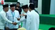 Prabowo Terima Kartu Anggota Nahdlatul Ulama di Jombang
