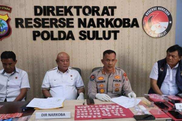 Pengungkapan Kasus Narkoba oleh Polda Sulut Pengungkapan Kasus Narkoba oleh Polda Sulut