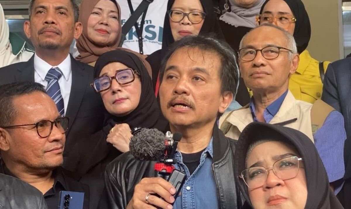 Sidang Kasus Ijazah Jokowi Melawan Roy Suryo Sidang Kasus Ijazah Jokowi Melawan Roy Suryo