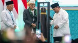 Penutupan Muktamar ke-35 Nahdlatul Ulama oleh Presiden Penutupan Muktamar ke-35 Nahdlatul Ulama oleh Presiden