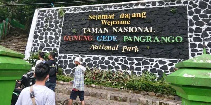 Kebijakan Penutupan Pendakian di Taman Nasional untuk Antisipasi Karhutla Kebijakan Penutupan Pendakian di Taman Nasional untuk Antisipasi Karhutla