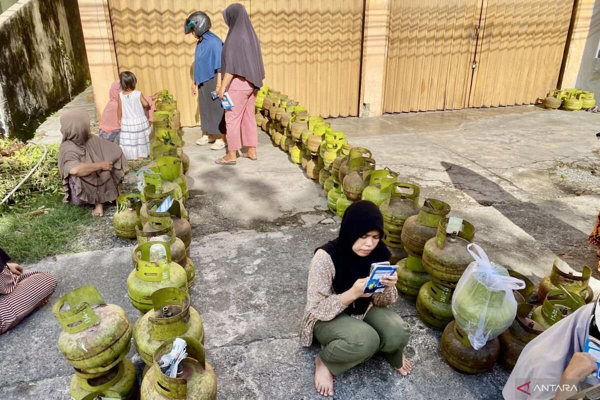 Memperkuat Basis Data Penerima LPG 3 Kg untuk Subsidi yang Tepat Sasaran Memperkuat Basis Data Penerima LPG 3 Kg untuk Subsidi yang Tepat Sasaran