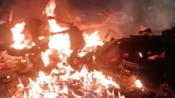 Dua Motor Terbakar di Pejompongan Setelah Diambil Massa Dua Motor Terbakar di Pejompongan Setelah Diambil Massa