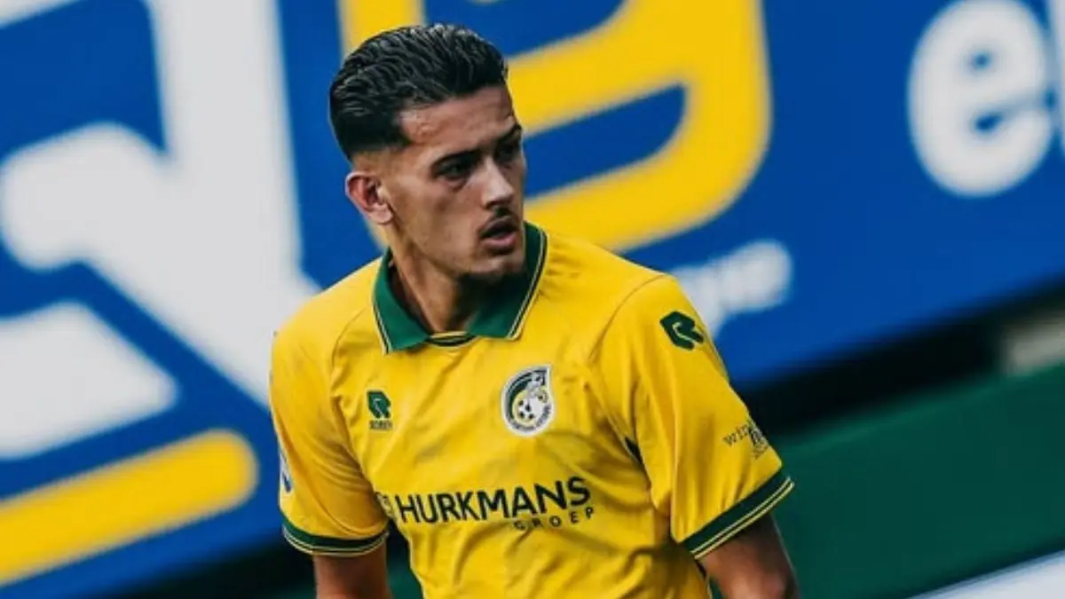 Tantangan Justin Hubner di Pertandingan Fortuna Sittard Melawan Groningen Tantangan Justin Hubner di Pertandingan Fortuna Sittard Melawan Groningen