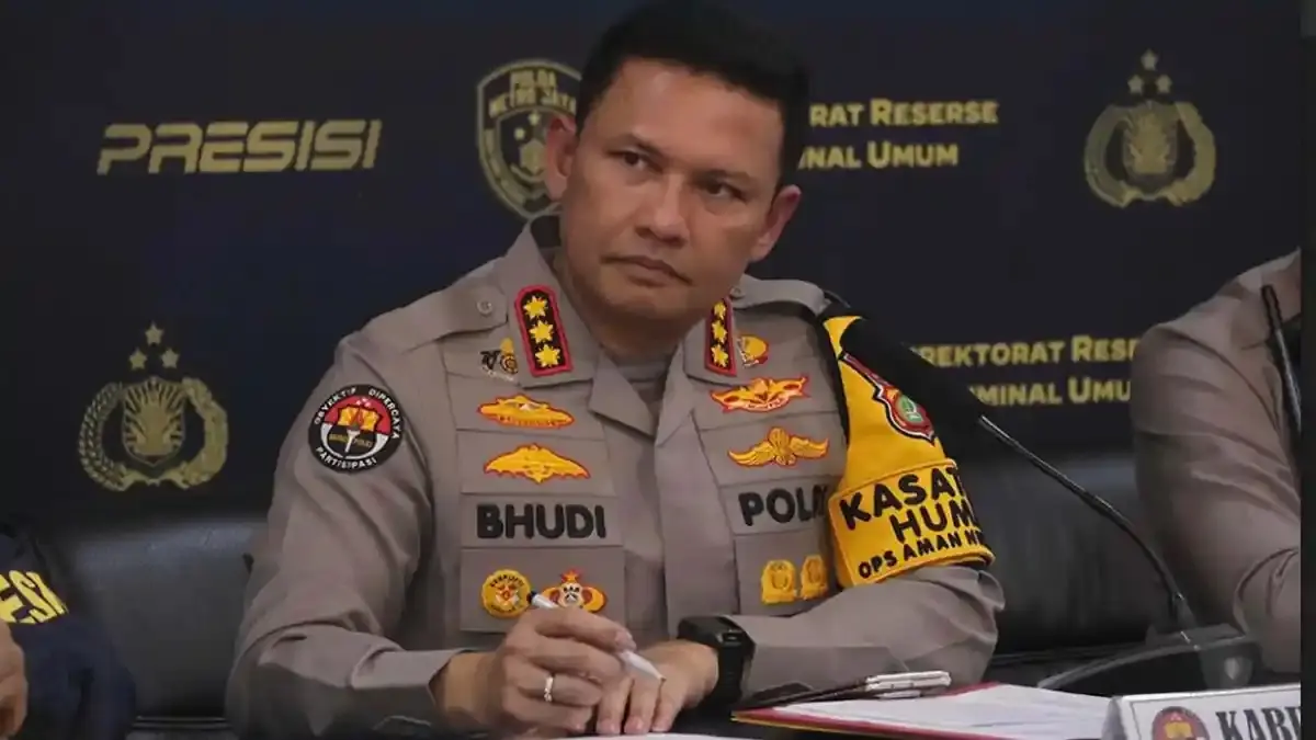 Pengamanan 65 Individu Terkait Aksi Demontrasi di DPR Jakarta Pengamanan 65 Individu Terkait Aksi Demontrasi di DPR Jakarta