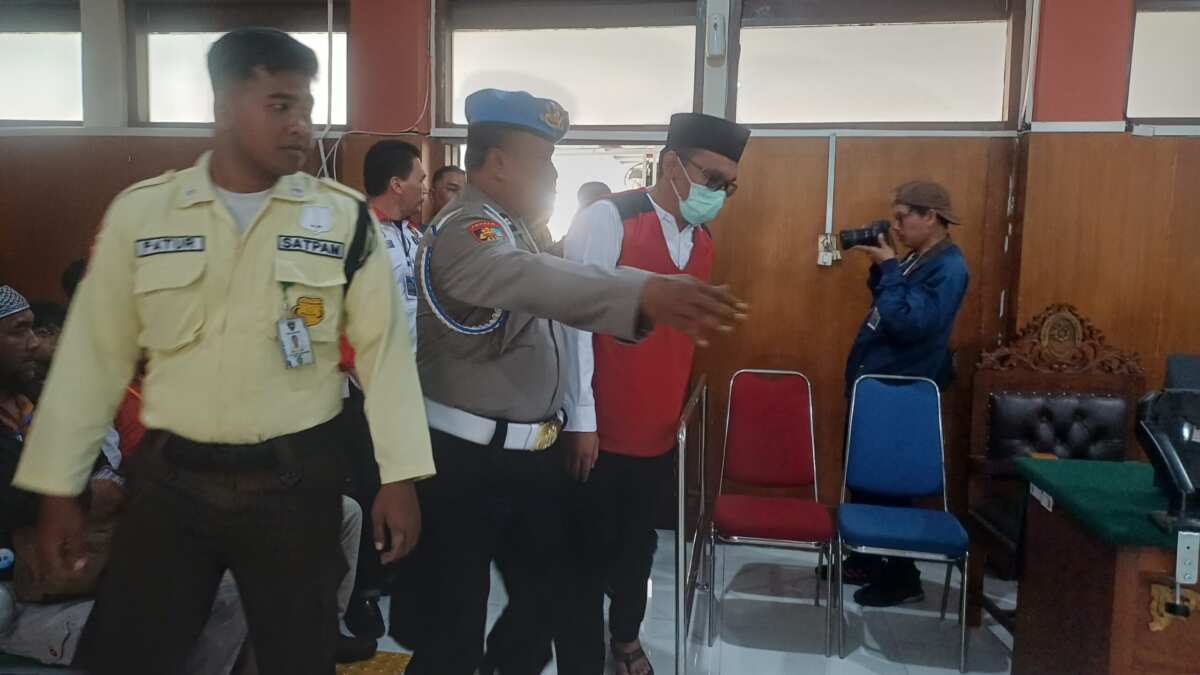 Pledoi Terdakwa Tak Luluhkan Keluarga Faradila, Hukuman Mati Diminta untuk Agus Pledoi Terdakwa Tak Luluhkan Keluarga Faradila, Hukuman Mati Diminta untuk Agus