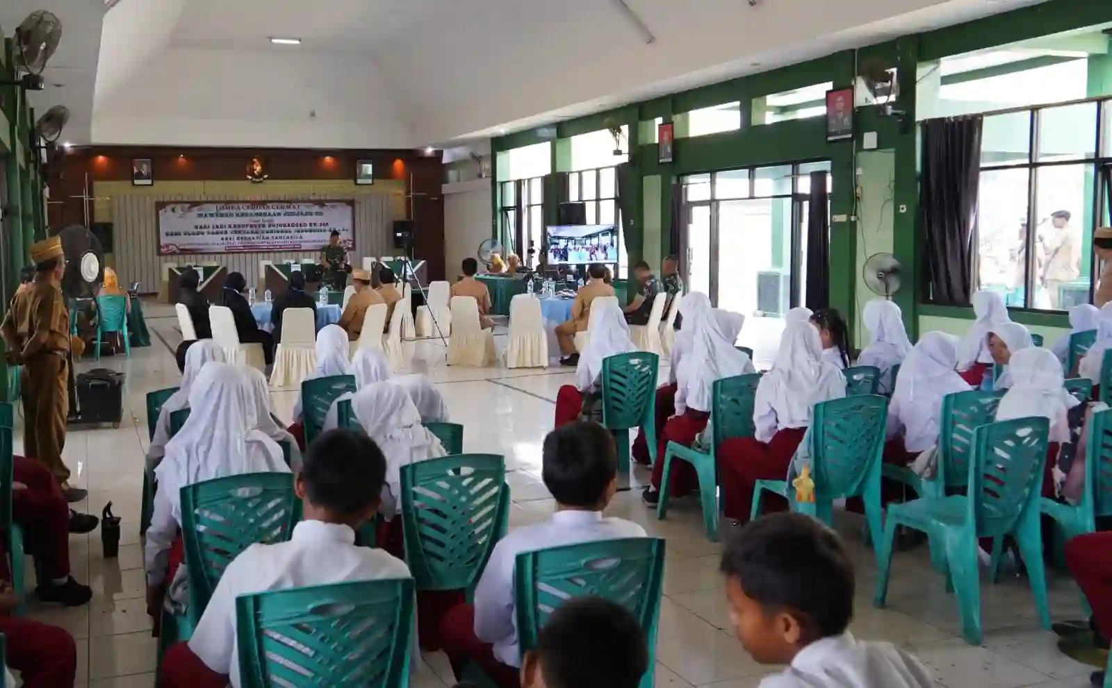 Semarak HJB dan HUT TNI 2026, Pemkab bersama Kodim Bojonegoro Gelar LCC Wawasan Kebangsaan Semarak HJB dan HUT TNI 2026, Pemkab bersama Kodim Bojonegoro Gelar LCC Wawasan Kebangsaan