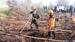 Pantau Langsung Perkembangan Karhutla, Komandan Lanud Sjamsudin Noor Bersama Forkopimda Kalsel Turun ke Lapangan Uji Fungsi Inovasi Injeksi Air Pantau Langsung Perkembangan Karhutla, Komandan Lanud Sjamsudin Noor Bersama Forkopimda Kalsel Turun ke Lapangan Uji Fungsi Inovasi Injeksi Air