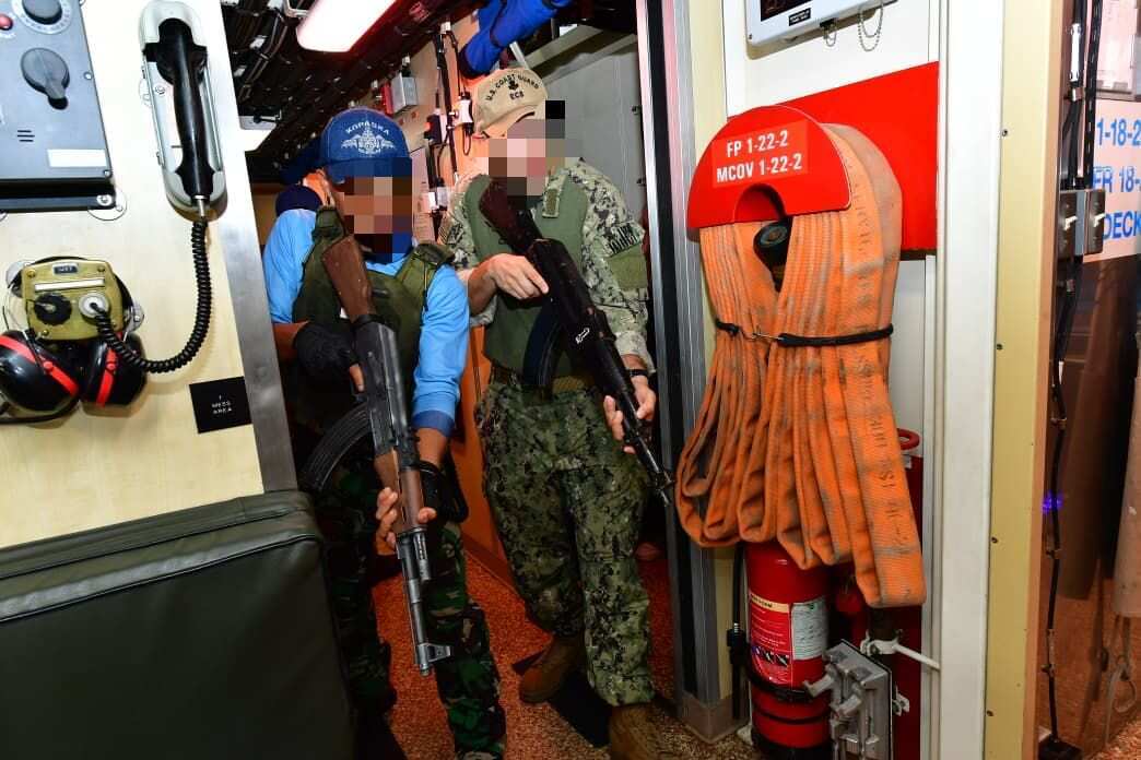 Kopaska dan US Navy Sinkronisasikan Taktik VBSS dan CQB Pada Super Garuda Shield 2026