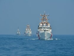 Photex Navy Force SGS 26, TNI AL dan Unsur Maritim Amerika Serikat Tampilkan Formasi Laut