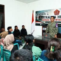 Puspsi TNI Berikan Trauma Healing bagi Relawan TNI dan Persit Penyintas Gempa NTT