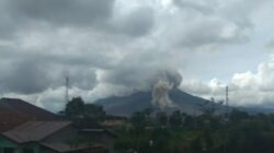 Erupsi Gunung Sinabung: Warga Diminta Waspada