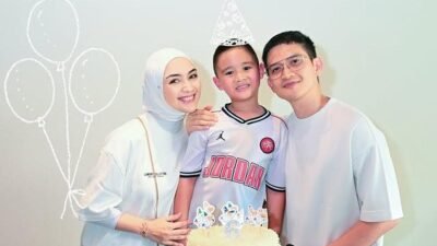 Perayaan Ulang Tahun Enam Athar Bersama Citra Kirana dan Rezky Aditya Perayaan Ulang Tahun Enam Athar Bersama Citra Kirana dan Rezky Aditya