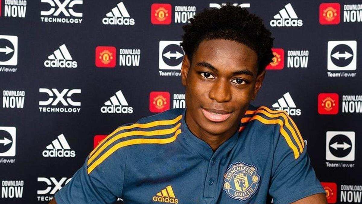 Arsenal Resmi Dapatkan Pemain Muda Manchester United Arsenal Resmi Dapatkan Pemain Muda Manchester United
